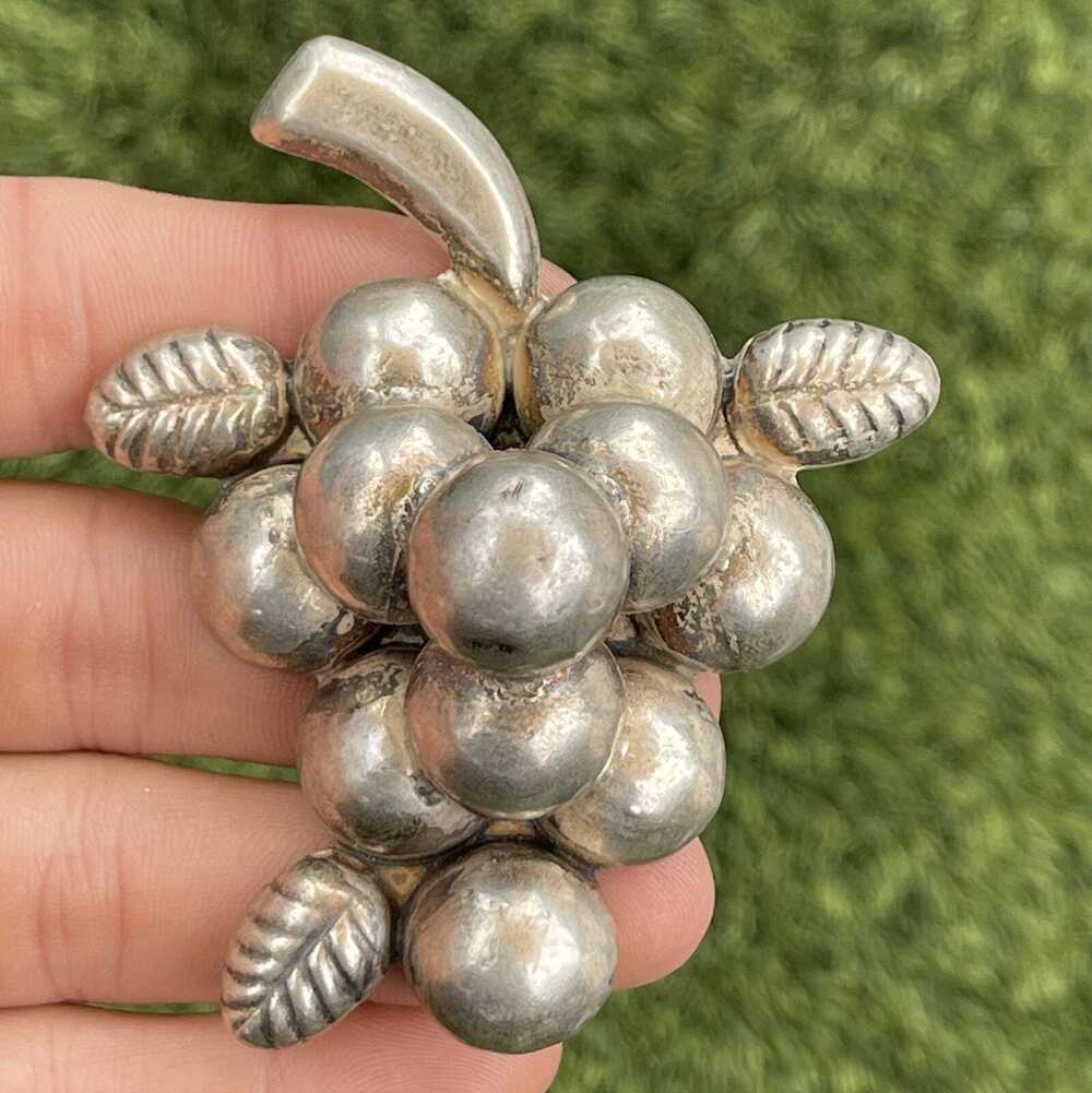 Vintage Sterling Silver Brooch Pin 925 Mexico Grape Cluster Huge 20 grams